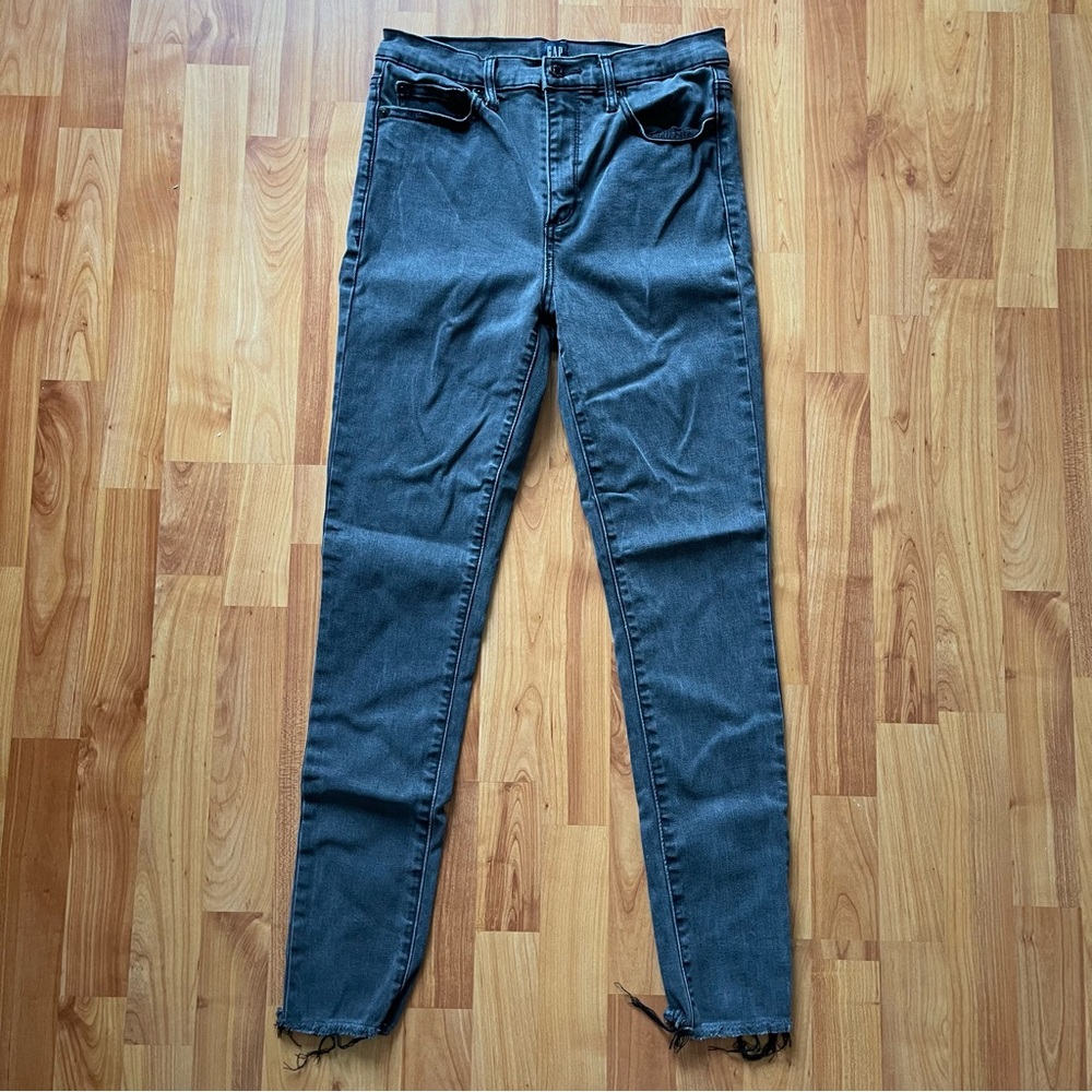 Gap Denim Grey True Skinny Jeans Size 29